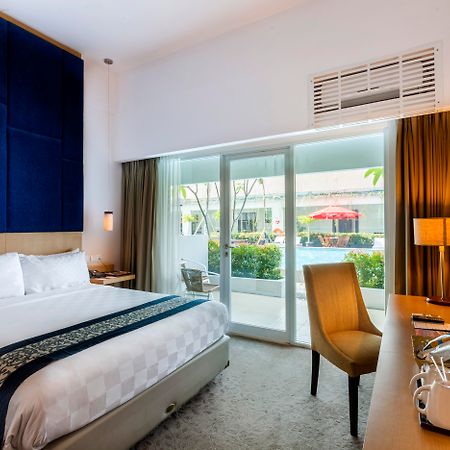 Swiss-Belinn Маланг Екстериор снимка